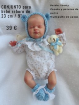 Pelele liberty Capota y patucos de punto Muñequito de apego.jpg